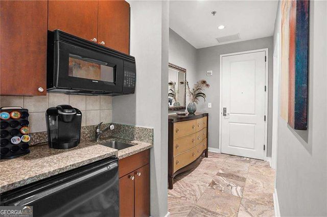 3338 Peachtree Road NE 2604, Atlanta, GA 30326