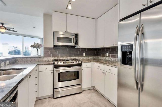 3338 Peachtree Road NE 2604, Atlanta, GA 30326