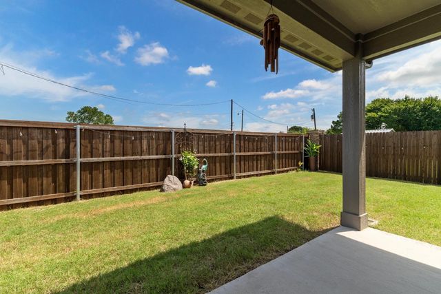 1101 La Esperanza Drive, Mesquite, TX 75149