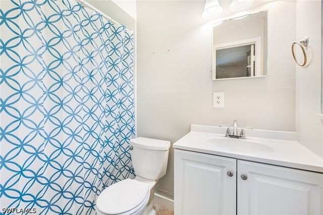 7416 Pine DR, Fort Myers, FL 33967