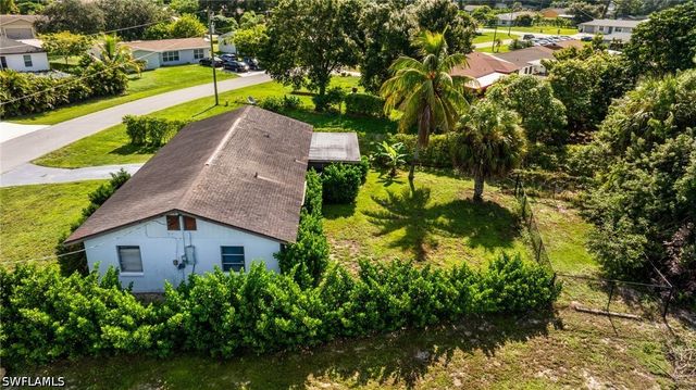 7416 Pine DR, Fort Myers, FL 33967