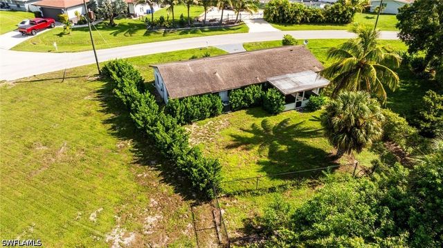 7416 Pine DR, Fort Myers, FL 33967