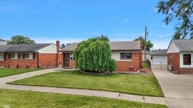 15650 Flanagan Street, Roseville, MI 48066