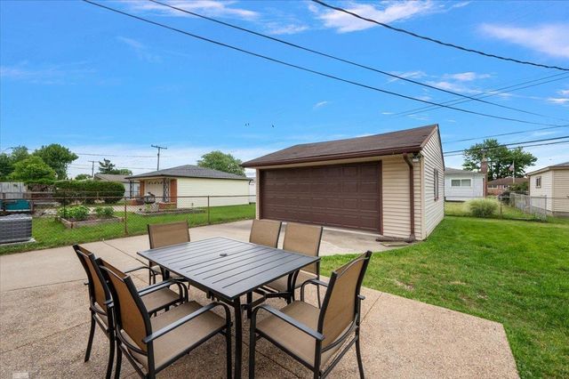 15650 Flanagan Street, Roseville, MI 48066