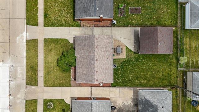 15650 Flanagan Street, Roseville, MI 48066