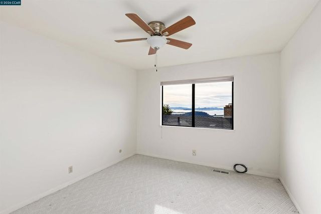 716 Gelston Pl, El Cerrito, CA 94530