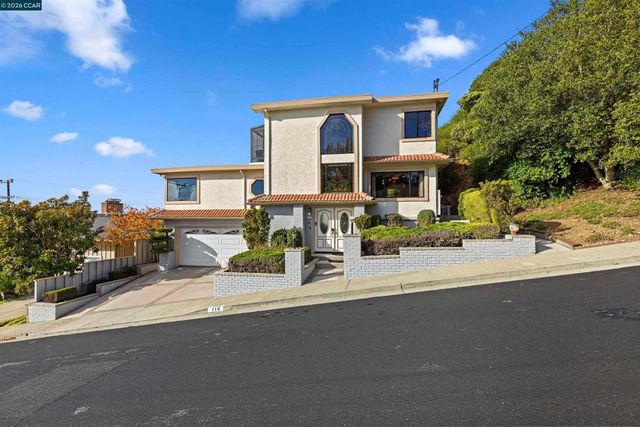 716 Gelston Pl, El Cerrito, CA 94530