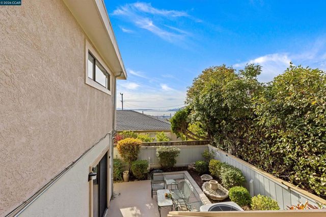 716 Gelston Pl, El Cerrito, CA 94530