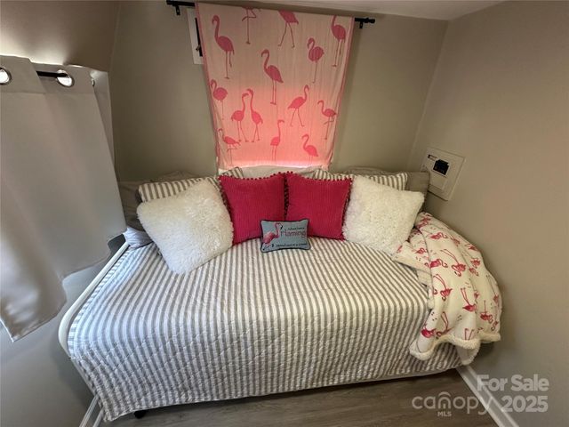 160 Cardinal Drive, New London, NC 28127