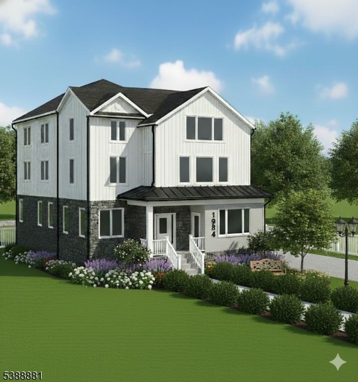 9 Century Pl, Passaic City, NJ 07055