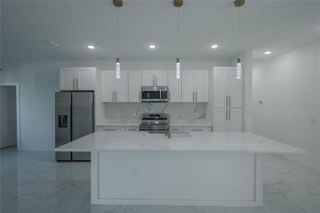 1808 COROLLA COURT, Deltona, FL 32738