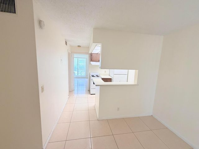 1500 N CONGRESS Avenue A113, West Palm Beach, FL 33401