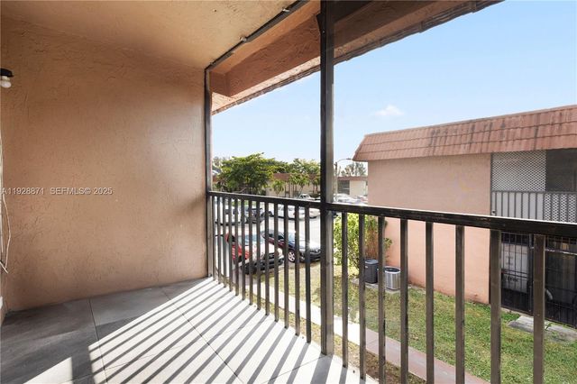 6580 W 27th Ct 58-21, Hialeah, FL 33016