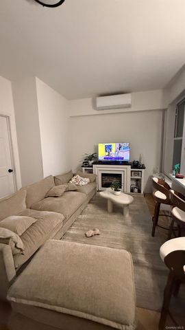 429 27th Avenue, Astoria, NY 11102