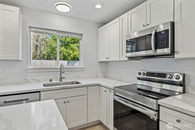 1299 Russell Drive, Coupeville, WA 98239