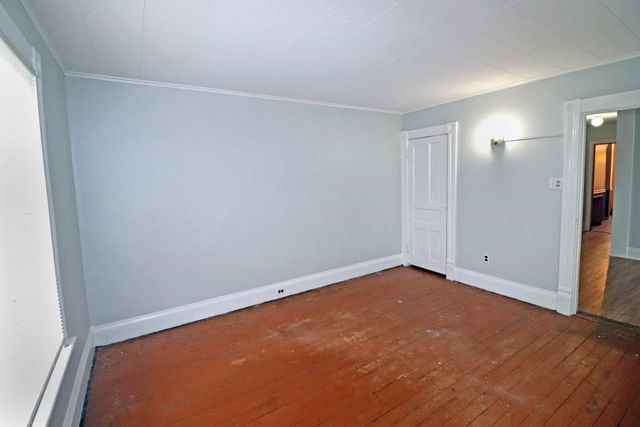 504 Arthur Ave, Scottdale, PA 15683