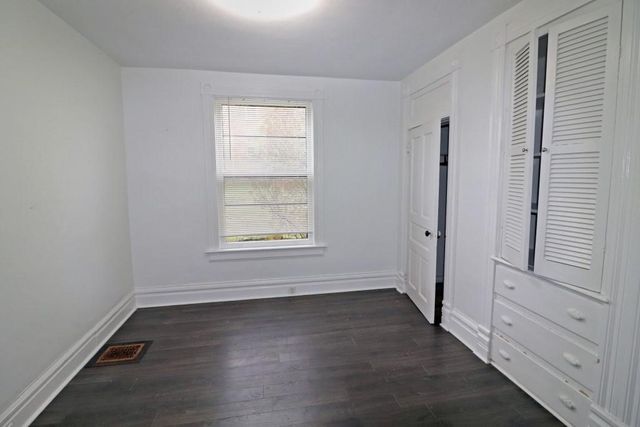 504 Arthur Ave, Scottdale, PA 15683