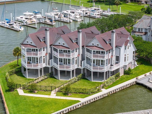 2443 Lakewood Pointe, Seabrook, TX 77586