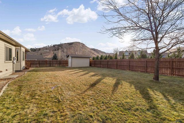 8771 STEAMBOAT LN, Summerset, SD 57769