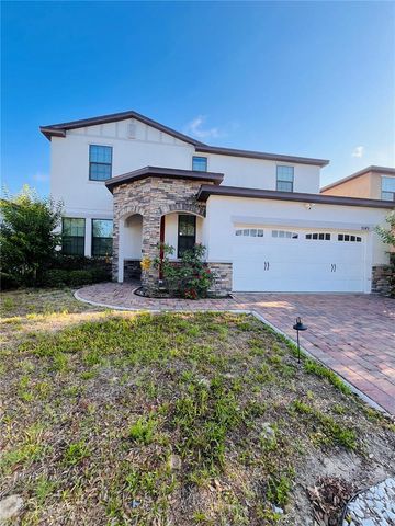 9243 CHANDLER DRIVE, Groveland, FL 34736