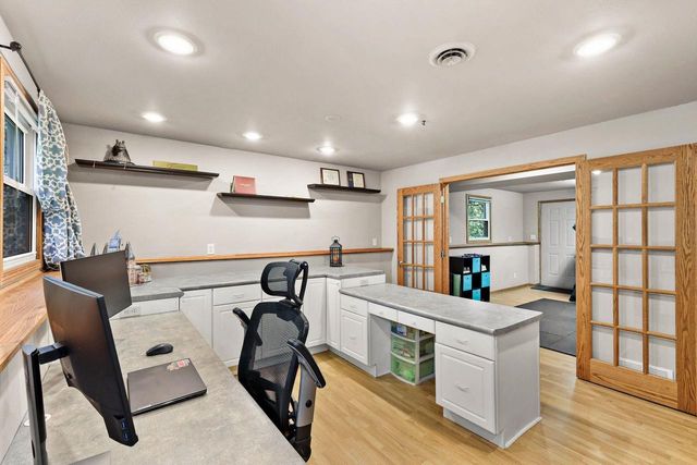 6156 Barman Road, Waunakee, WI 53597