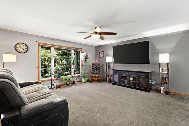 6156 Barman Road, Waunakee, WI 53597