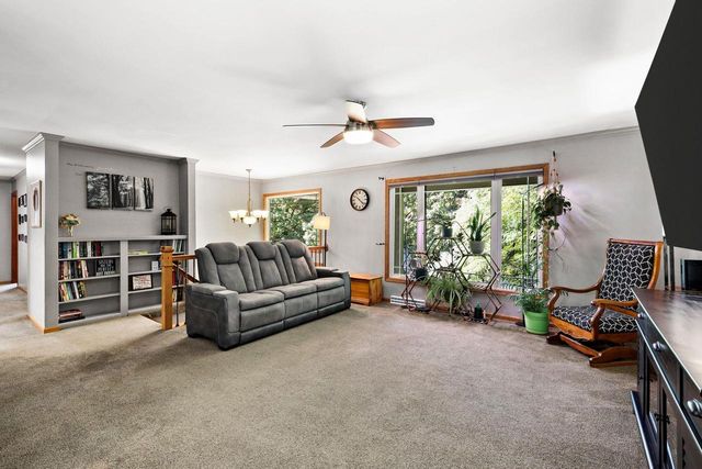 6156 Barman Road, Waunakee, WI 53597