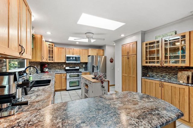 6156 Barman Road, Waunakee, WI 53597
