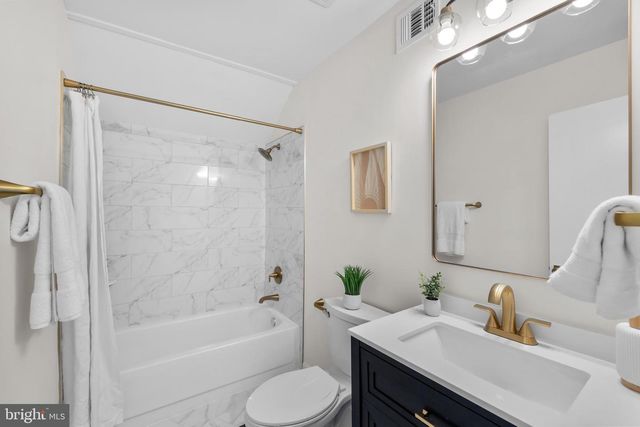 2699 CENTENNIAL CT, Alexandria, VA 22311