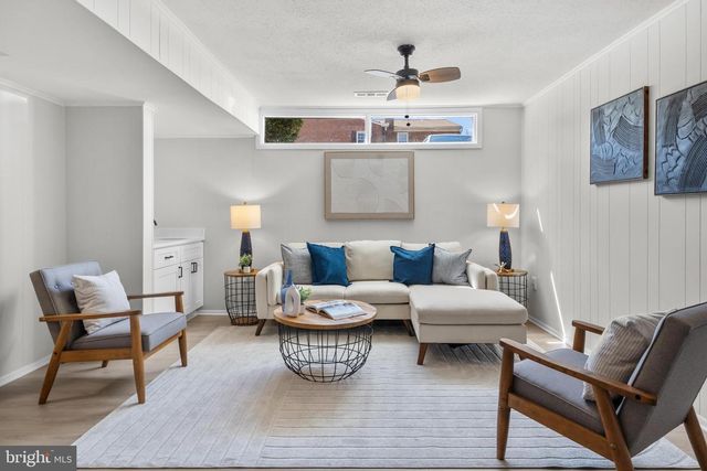 2699 CENTENNIAL CT, Alexandria, VA 22311