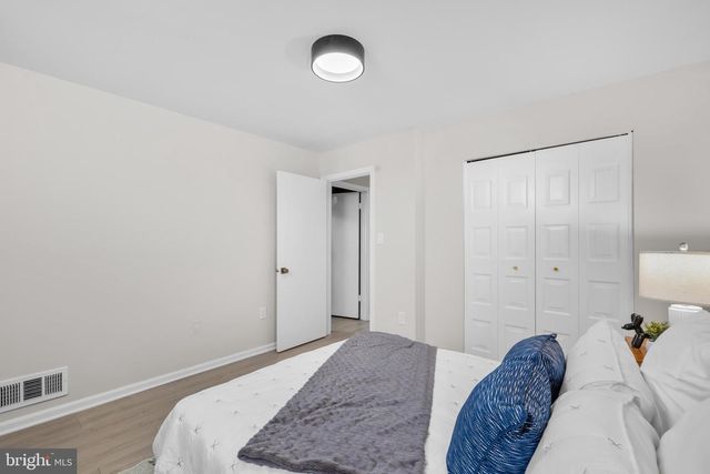 2699 CENTENNIAL CT, Alexandria, VA 22311