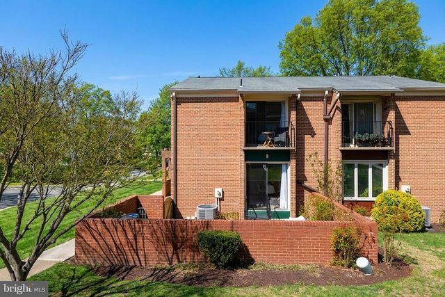 2699 CENTENNIAL CT, Alexandria, VA 22311