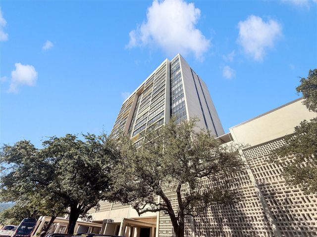 6335 W Northwest Highway 1815, Dallas, TX 75225