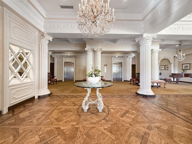 6335 W Northwest Highway 1815, Dallas, TX 75225