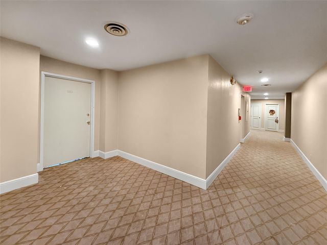 6335 W Northwest Highway 1815, Dallas, TX 75225