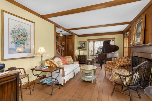 5420 Woodcrest Drive, Edina, MN 55424