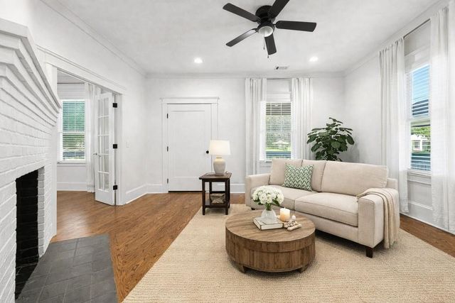 762 Pearce Street SW, Atlanta, GA 30310