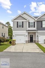 29 Leaf Court, Richmond Hill, GA 31324