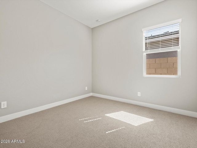 17677 W COLLEGE Drive, Goodyear, AZ 85395