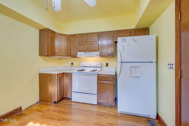 1305 Frank Street, Kingsport, TN 37665