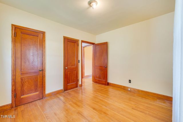 1305 Frank Street, Kingsport, TN 37665