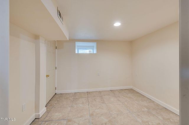 1305 Frank Street, Kingsport, TN 37665