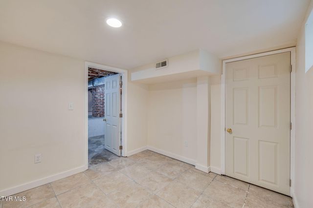 1305 Frank Street, Kingsport, TN 37665