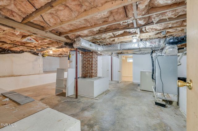 1305 Frank Street, Kingsport, TN 37665