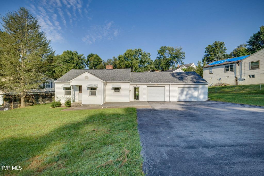 1305 Frank Street, Kingsport, TN 37665