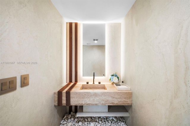 710 S Shore Dr, Miami Beach, FL 33141