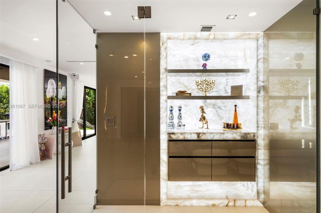 710 S Shore Dr, Miami Beach, FL 33141