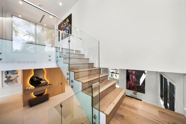 710 S Shore Dr, Miami Beach, FL 33141