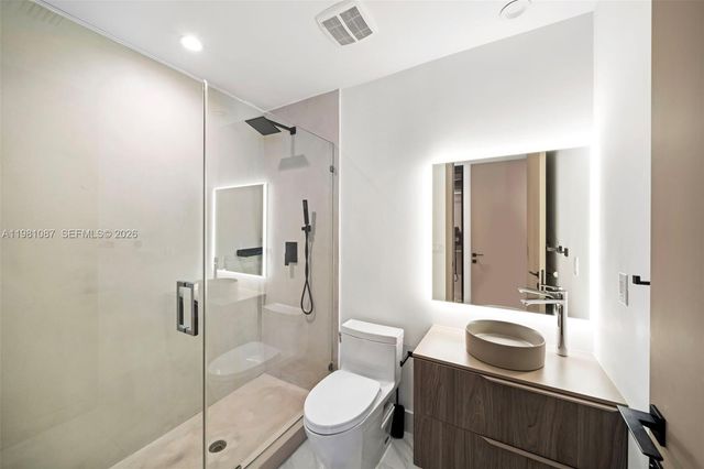 710 S Shore Dr, Miami Beach, FL 33141