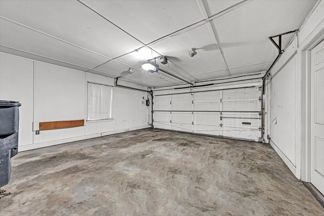 3751 Londonderry DR, Roanoke, VA 24014